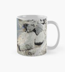 Ein langer Weg von einem kurzen Pier Tasse (Standard)