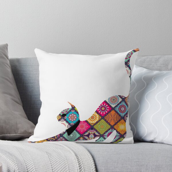 Item preview, Gato floral en flores Popoki 502 designed and sold by VinBasis.