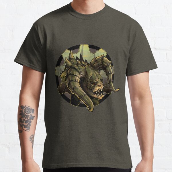 Deathclaw Wandering the Wastes Classic T-Shirt