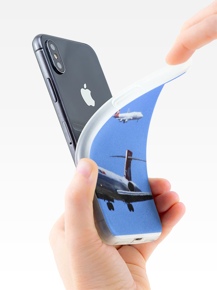 Aperçu 4 sur 5. Coque iPhone avec l'œuvre Inbound créée et vendue par evolutionx.