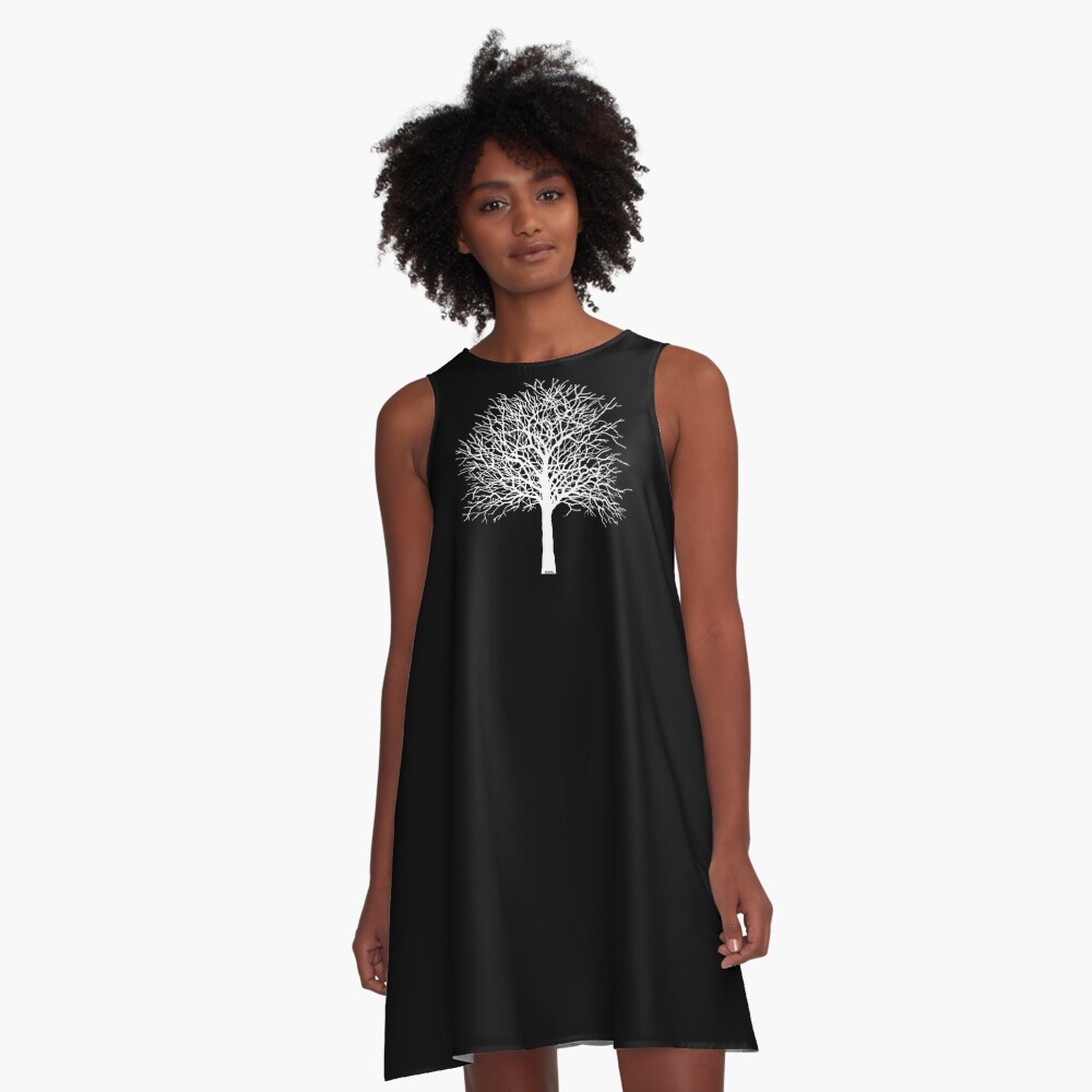 Vista previa del artículo con la obra «Vestido acampanado», diseñado y vendido por Sintes.