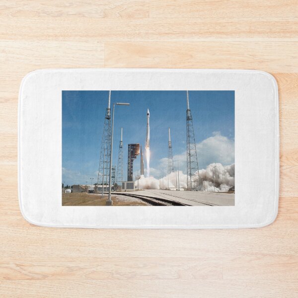 Item preview, Launch of Atlas V with Cygnus designed and sold by Star-Citizen.