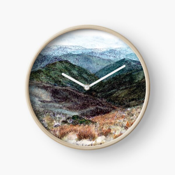 Australian Scene - Dannys Lookout - Great Alpine Road, Vic, Aus Clock
