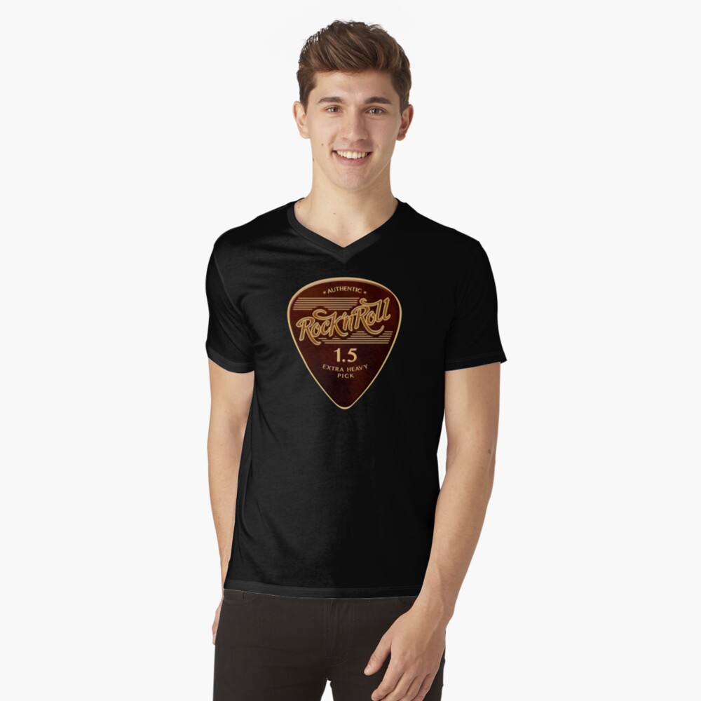 Vista previa del artículo con la obra «Camiseta de cuello en V», diseñado y vendido por Sintes.
