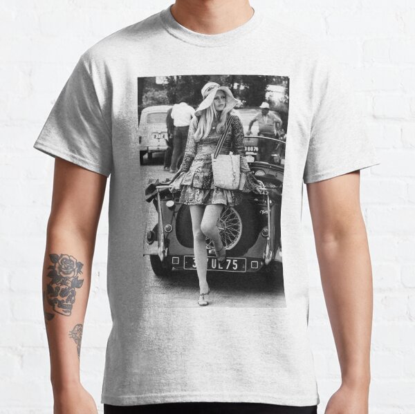 Brigitte Bardot leaning on car Classic T-Shirt