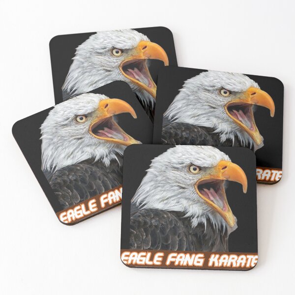 Artikelvorschau, Adler Fang Karate klassisches T-Shirt entworfen und verkauft von Perlashop1.