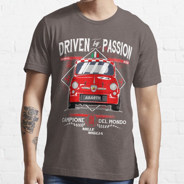 ITALIA RACING CAR RETRO Camiseta esencial