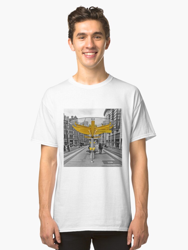 Alternate view of Manchester, Transport Links Classic T-Shirt