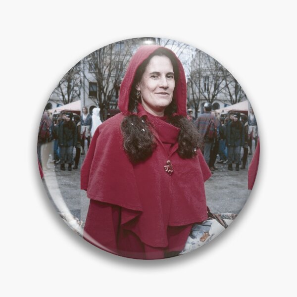 Item preview, r2639/ Le Chaperon Rouge du Carnaval de Poitiers 1997 par Okaio Créations - Olavia-Olao avec canon eos 5 28-70 L f.2.8 et Studio Portable Okaio avec 3 Flashs et les Boites à lumière Okaio designed and sold by o.okaïo.