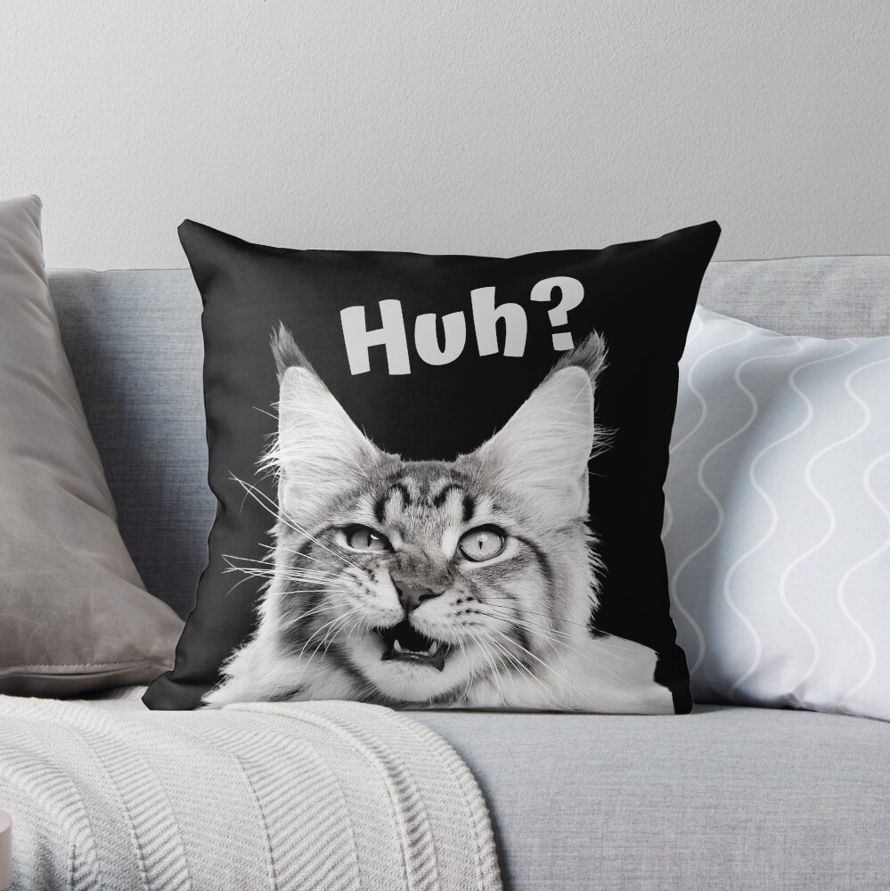 "Huh?" Funny confused cat Throw Pillow