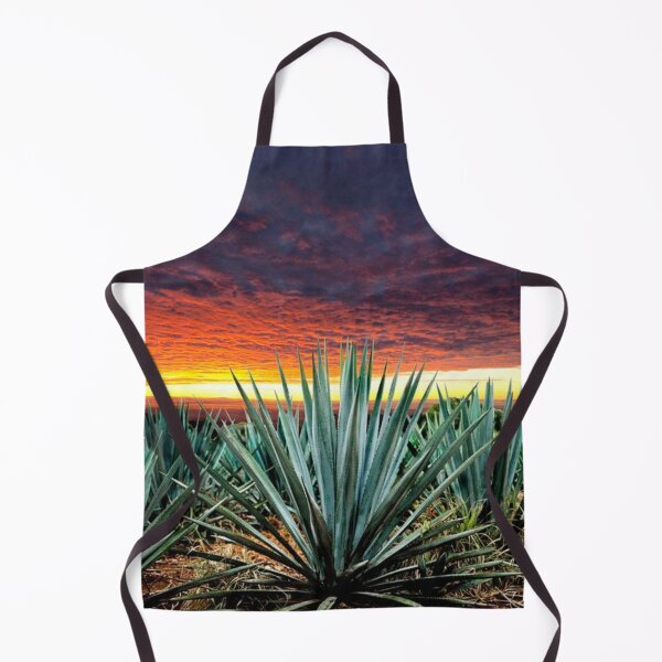Artikelvorschau, Agavenlandschaft mit Sonnenuntergang Tequila Agave Mezcal entworfen und verkauft von Custom Shop.