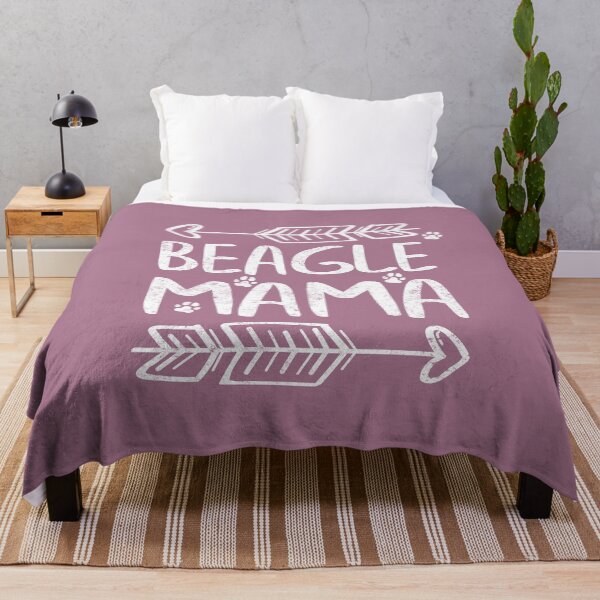 Artikelvorschau, Beagle Mama Shirt Beagle Mama Liebhaber Besitzer Lustiges Hund Mama Geschenk entworfen und verkauft von KuznecovaDesign.
