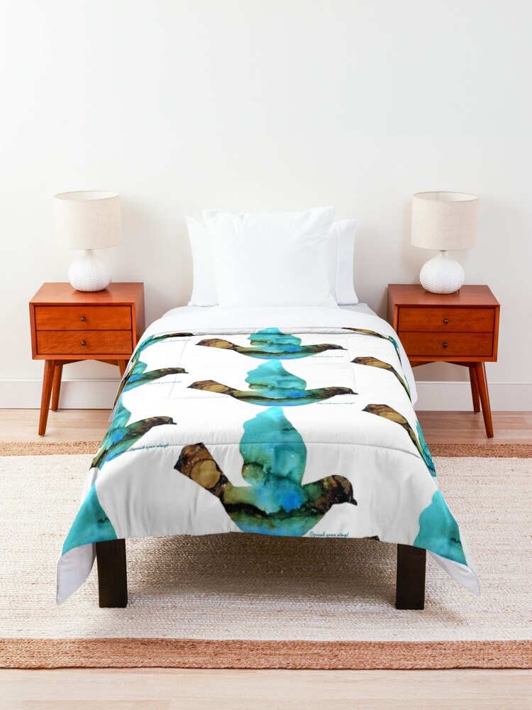 Alternate view of Spread Your Wings Comforter