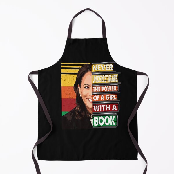 Artikelvorschau, Kamala Harris Poster Unterschätze niemals ein Mädchen mit einem Buch-T-Shirt entworfen und verkauft von TrustedNomads.