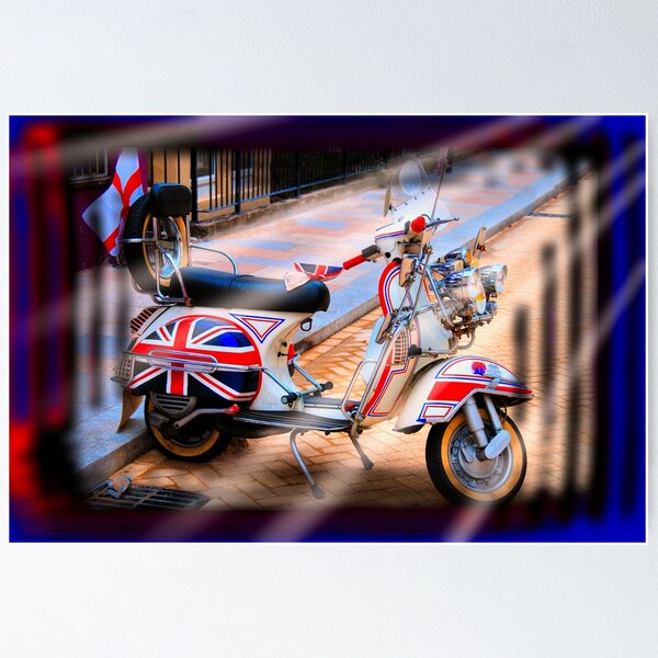Red Scooter Miniature, With British Flag, Vintage, Collectible, Red Scooter,  Italian Style Scooter Miniature With Union Jack 