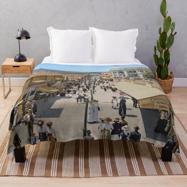 Item preview, Long Beach, Los Angeles in the year 1910 designed and sold by Sanna Dullaway.