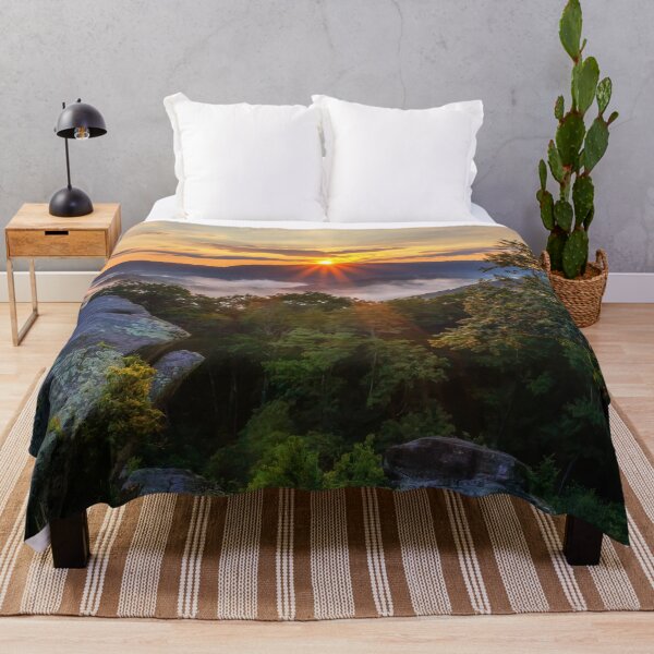 Raven Rocks Sunset - Blue Ridge Mountains Throw Blanket