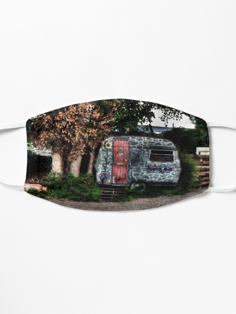 Alternate view of Painted trailer Mask