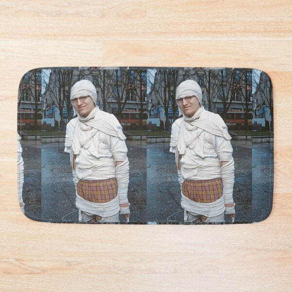 Item preview, r2649/ La Momie du Carnaval de Poitiers 1997 par Okaio Créations - Olavia-Olao   avec canon eos 5 28-70 L f.2.8 et Studio Portable Okaio avec 3 Flashs et les Boites à lumière Okaio designed and sold by o.okaïo.