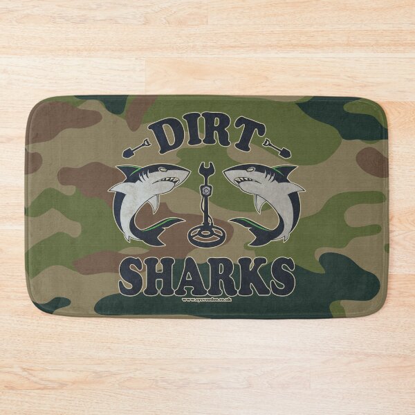 Artikelvorschau, Detectorists Dirt Sharks – Camo Edition von Eye Voodoo entworfen und verkauft von eyevoodoo.