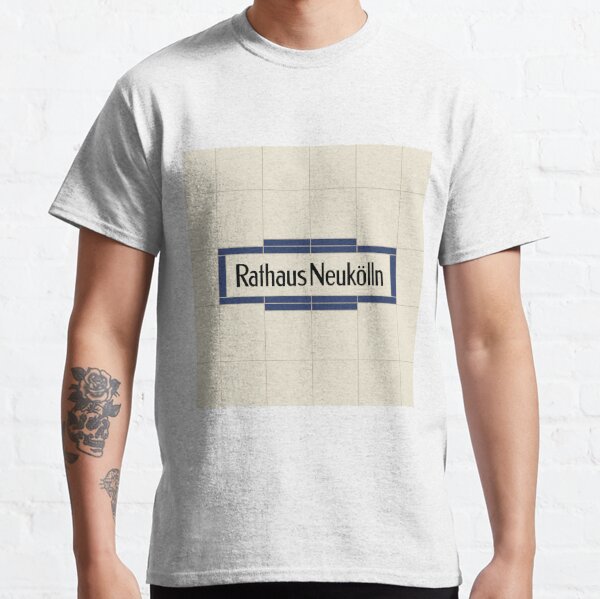 Rathaus Neukölln Bahnhofsfliesen (Berlin) Classic T-Shirt