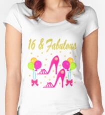 16 UND FABELHAFTER SHOW-LIEBHABER Tailliertes Rundhals-Shirt