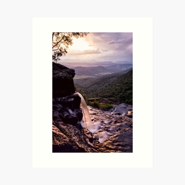 Vista previa del artículo con la obra «Milky Moran's Falls», diseñado y vendido por Kristin Repsher.