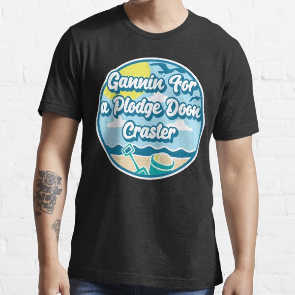 Gannin for a plodge doon Craster - Going for a paddle in the sea at Craster Essential T-Shirt