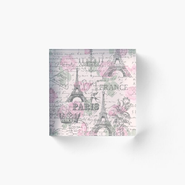 Aperçu de l'œuvre Preppy Vintage Paris Tour Eiffel Lustre Carte Postale Design Rose créée et vendue par IamTrending.