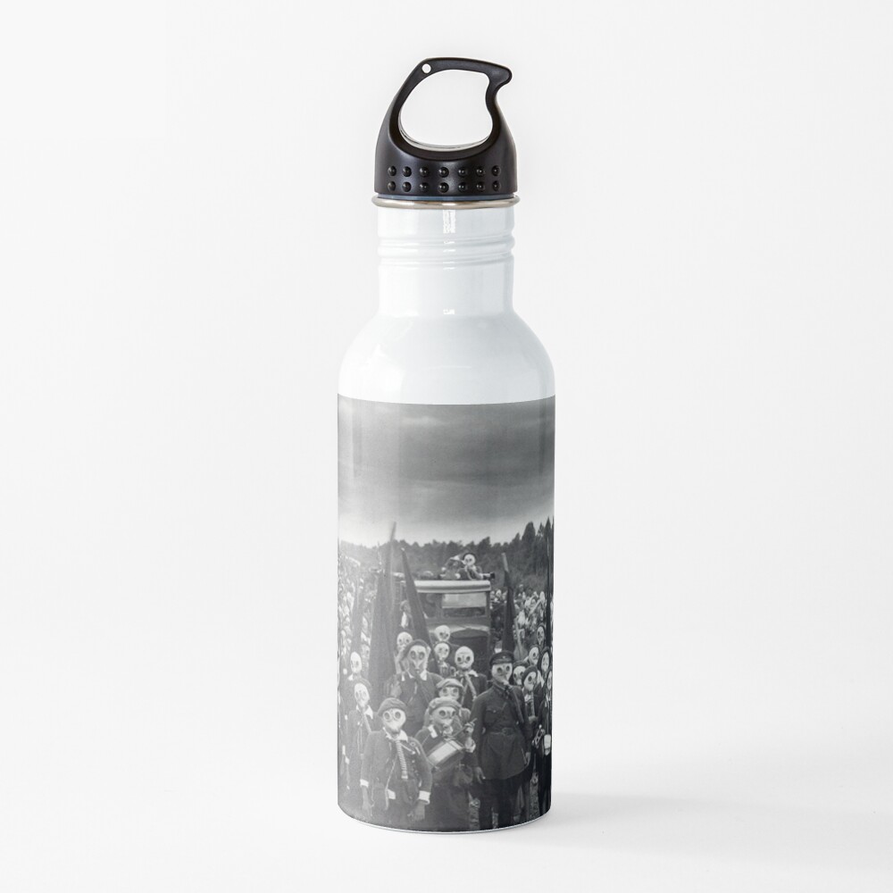 ur,water_bottle_metal_lid_on,square,1000x1000