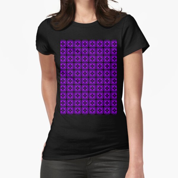 Fitted T-Shirt