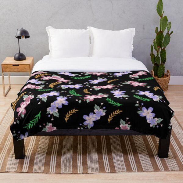Artikelvorschau, Rosa und lila Blumenmuster mit schwarzem Hintergrund entworfen und verkauft von PatternHeavens.