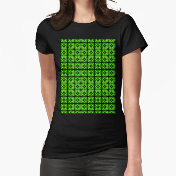 Fitted T-Shirt