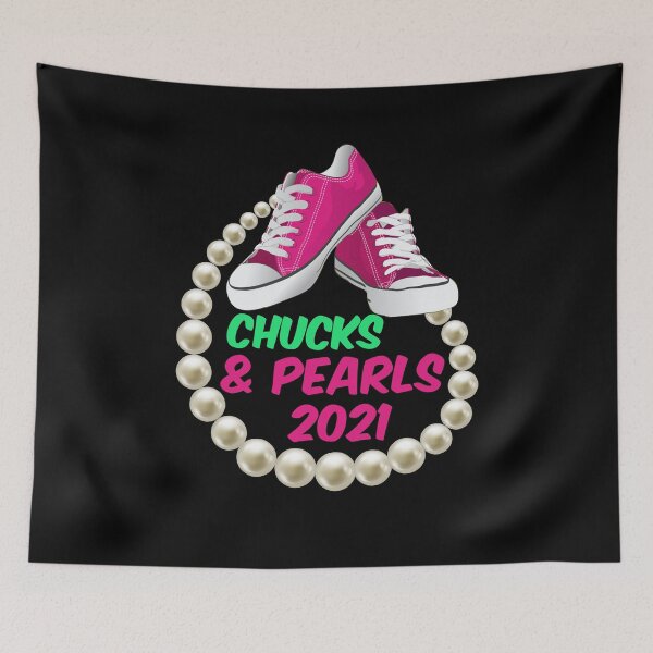 Artikelvorschau, Chucks and Pearls 2021 Kamala Harris Vizepräsidentin der amerikanischen Wahl 2021 Chucks Pearls entworfen und verkauft von Enraged46.