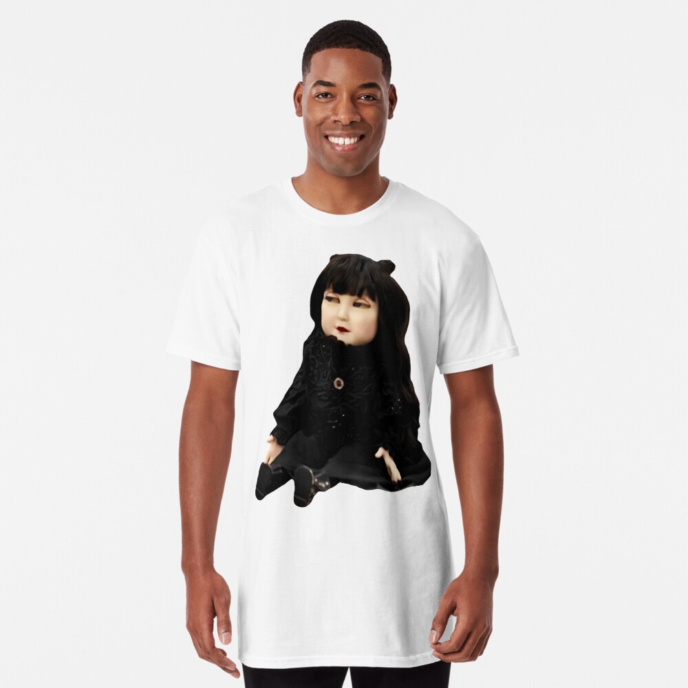 Aperçu de l'œuvre T-shirt long créée et vendue par RoyalNadja.