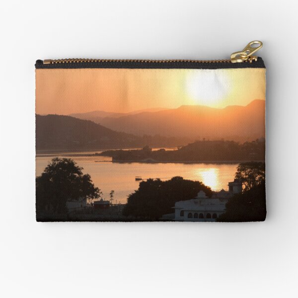 Sunset over the Lake Pichola. Udaipur Zipper Pouch