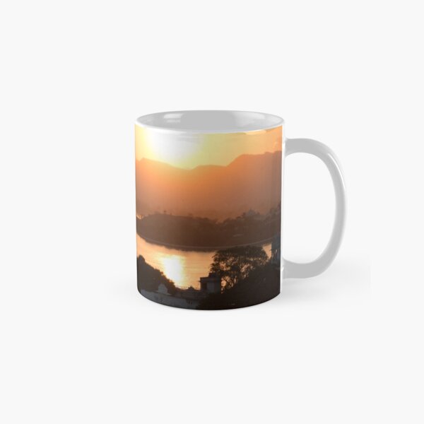 Sunset over the Lake Pichola. Udaipur Classic Mug