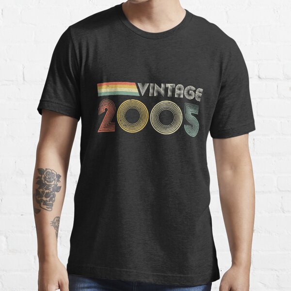 Vintage 2005, 16th Birthday Gift Essential T-Shirt