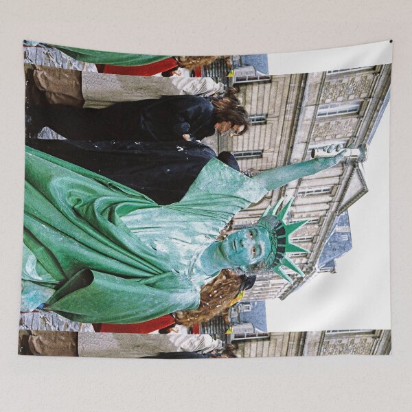 Item preview, r2654/ La Statue de la Liberté au Carnaval de Poitiers 1997 par Okaio Créations - Olavia-Olao avec canon eos 5 28-70 L f.2.8 et Studio Portable Okaio avec 3 Flashs et les Boites à lumière Okaio designed and sold by o.okaïo.