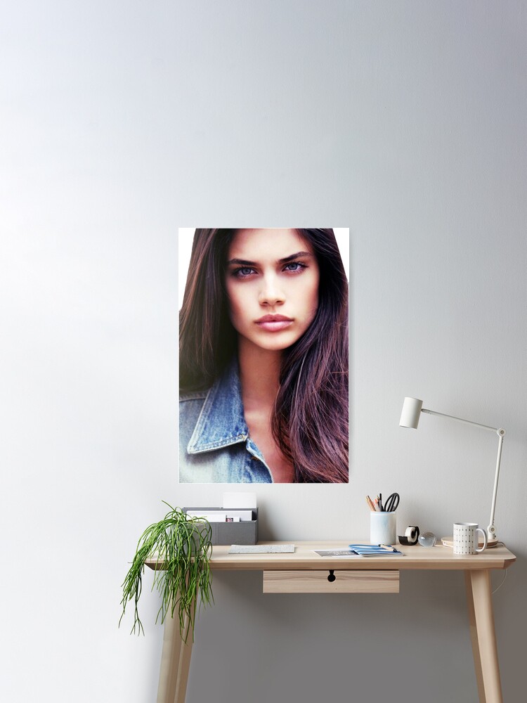 Sara Sampaio in a 11 x 17 Glossy Photo Poster 15