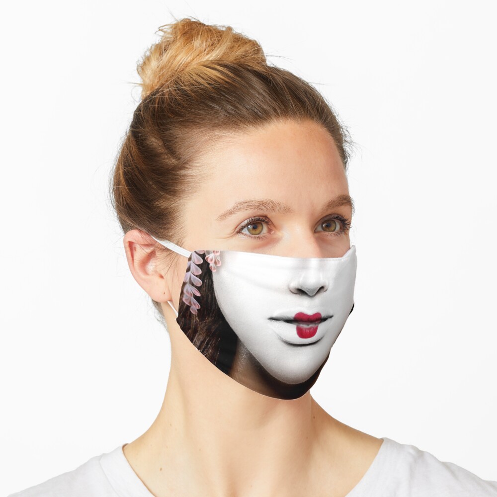 Geisha face mask Mask