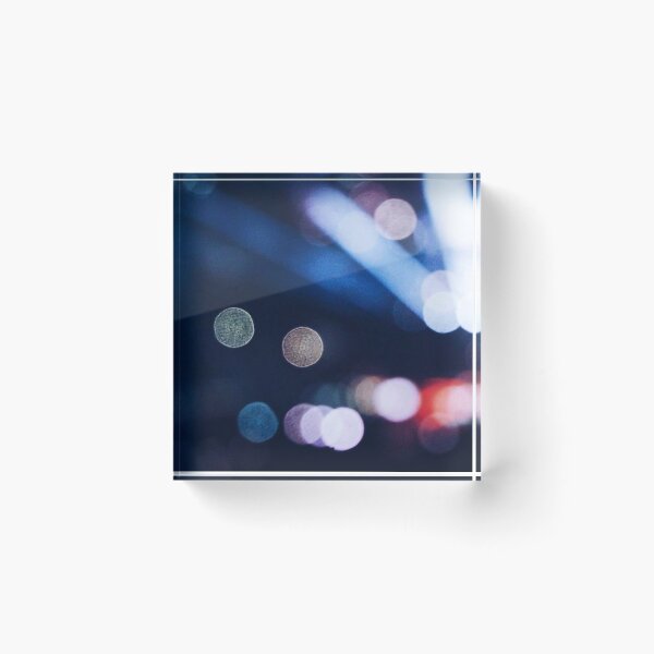 Artikelvorschau, Abstract lights - minimal circle design entworfen und verkauft von TildaandTheo.