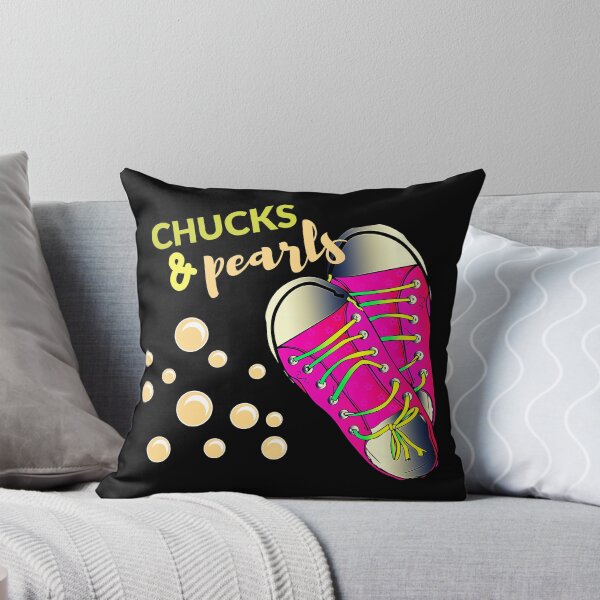 Artikelvorschau, Chucks And Pearls 2021: Kamala Harris entworfen und verkauft von Shash31.