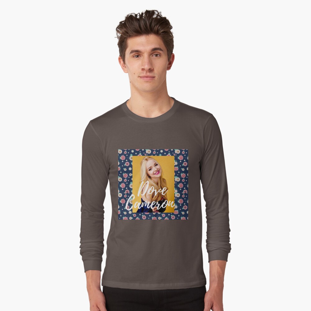 Vista previa del artículo con la obra «Camiseta de manga larga», diseñado y vendido por Ghuncha101.