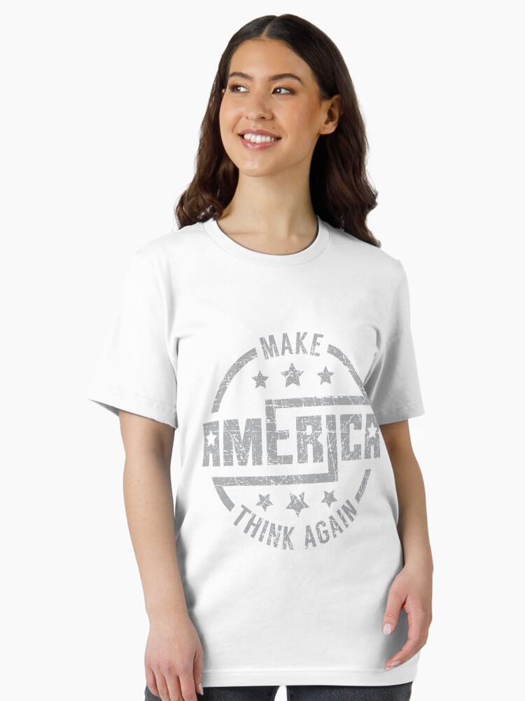 Thumbnail 2 von 7, Essential T-Shirt, Make America Think Again - Anti Trump Pun Gift designt und verkauft von yeoys.