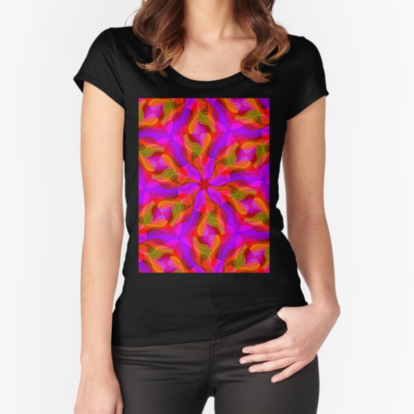 Fitted Scoop T-Shirt