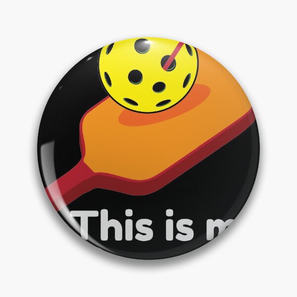 Artikelvorschau, Dies ist mein Happy Hour Pickleball Player Geschenk Pickleball entworfen und verkauft von Rzelemenz.