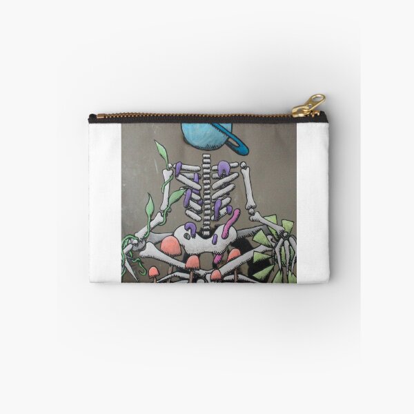 Item preview, core designed and sold by Camille Girard.