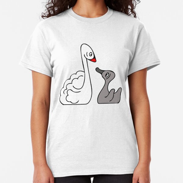 Mama Swan and Cygnet Classic T-Shirt