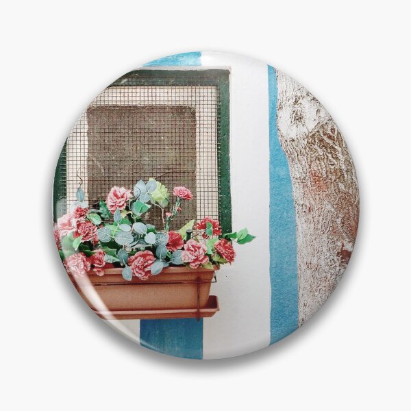 Artikelvorschau, Mediterranes Fenster mit Blumen entworfen und verkauft von Melissa Peltenburg.